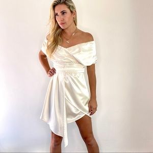 Lulus Creamy White Off the Shoulder Satin Dress